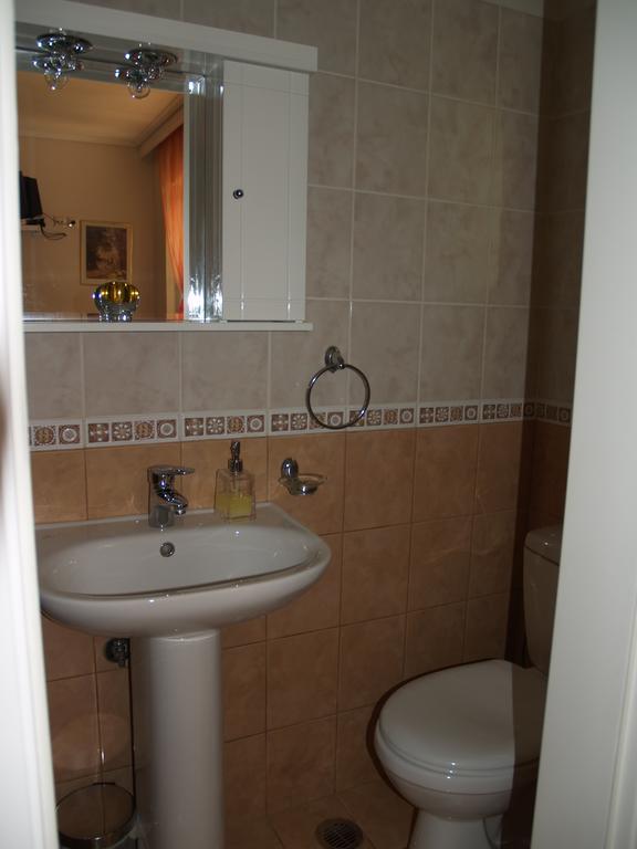 Villa Verde Apart-Hotel Nea Makri Exterior photo
